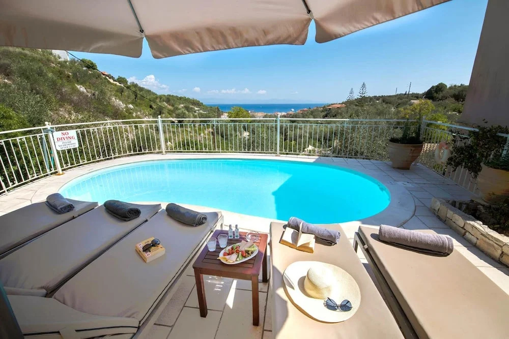 Villa Elpida