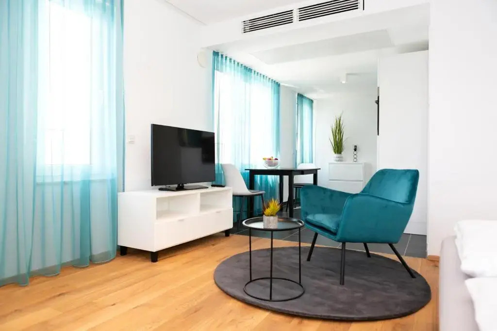 SERVENTO Boardinghouse