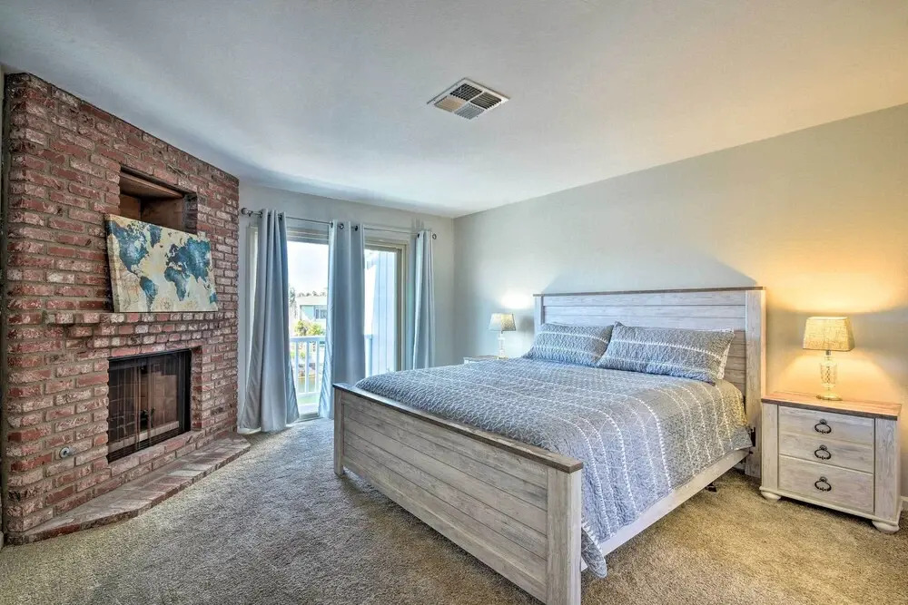 Waterfront Oxnard Escape w/ Kayaks & Dock!