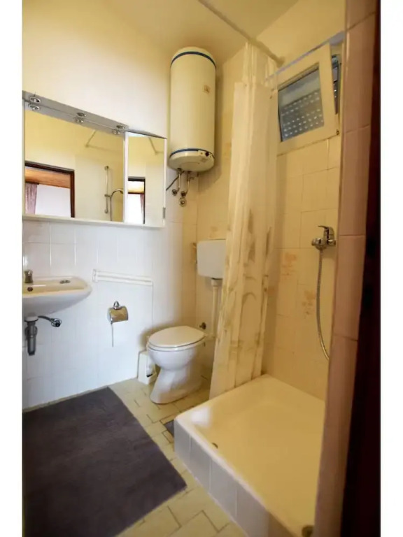 Apartments Zaterini-on Quiet Location