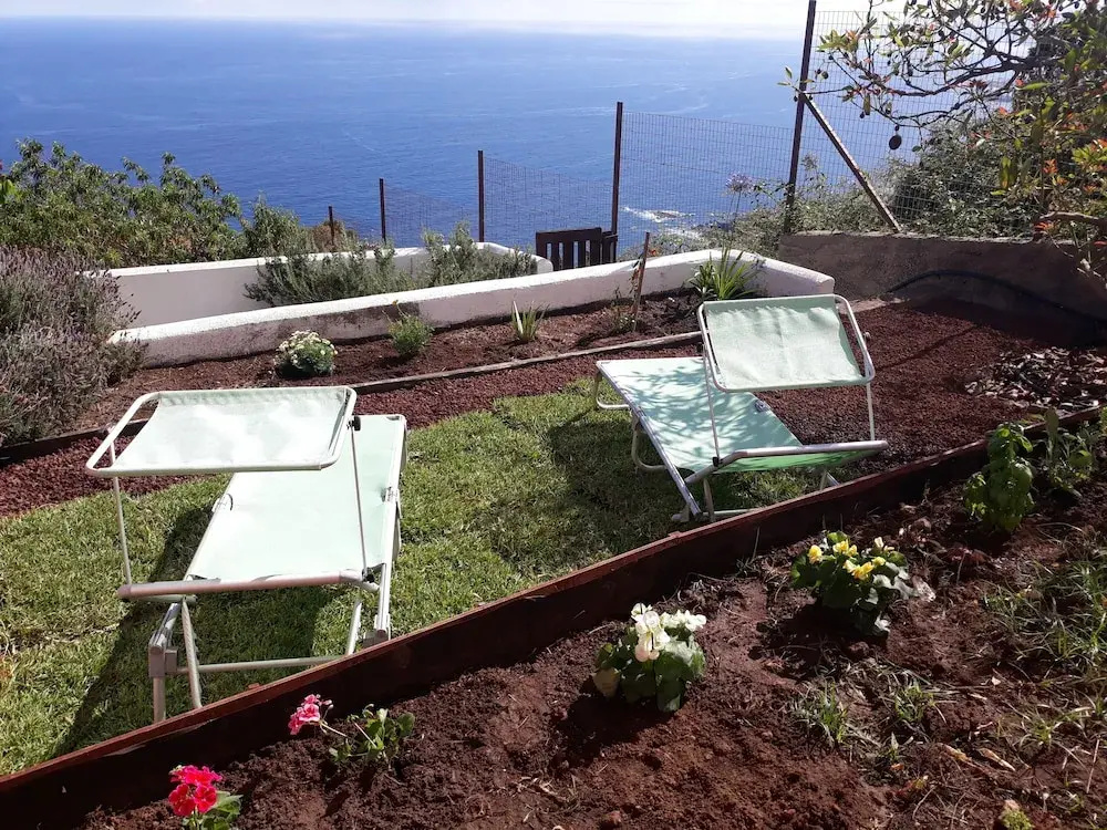 CASAS EN FINCA ECOLÓGICA LA ESPIRAL, NATURALEZA, CALMA Y VISTAS al MAR