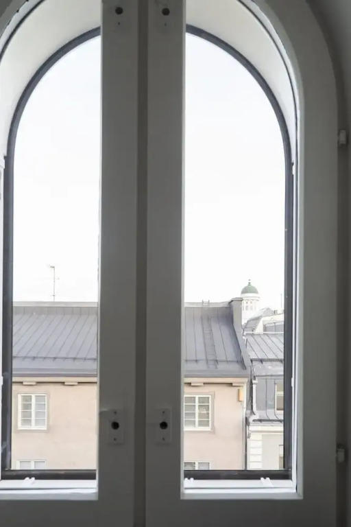 2ndhomes Kluuvi 2BR penthouse with balcony and sauna