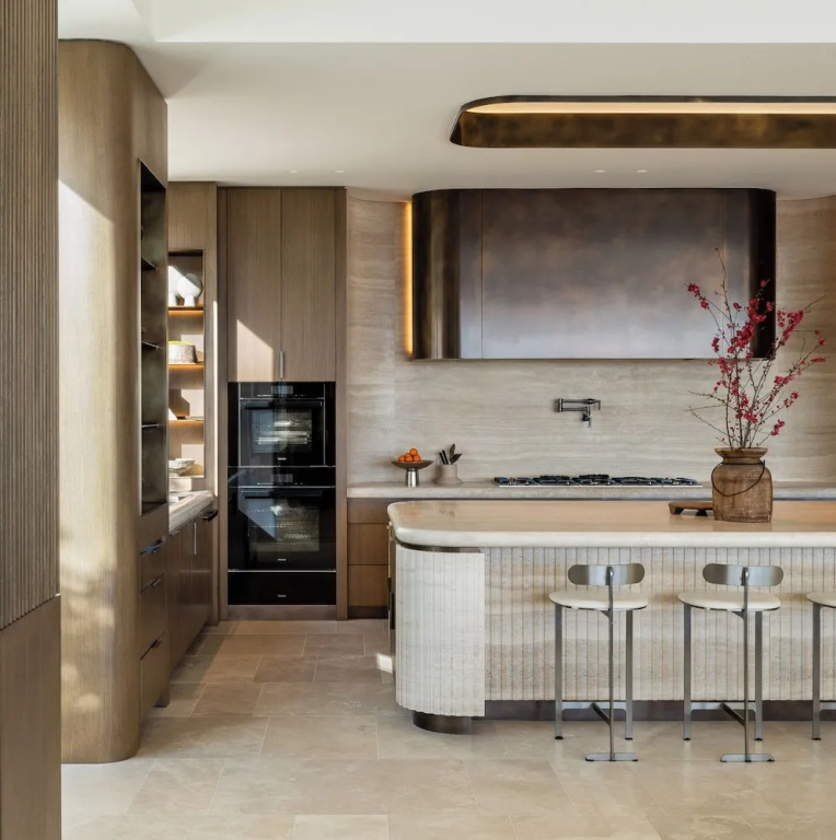 Stradella Mansion - Epitome of Luxury Living in This Breathtaking Bel Air Estate