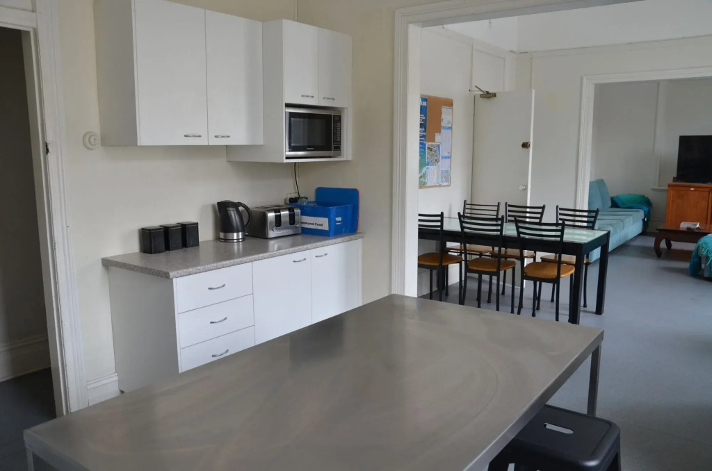 Manly Beach Guesthouse