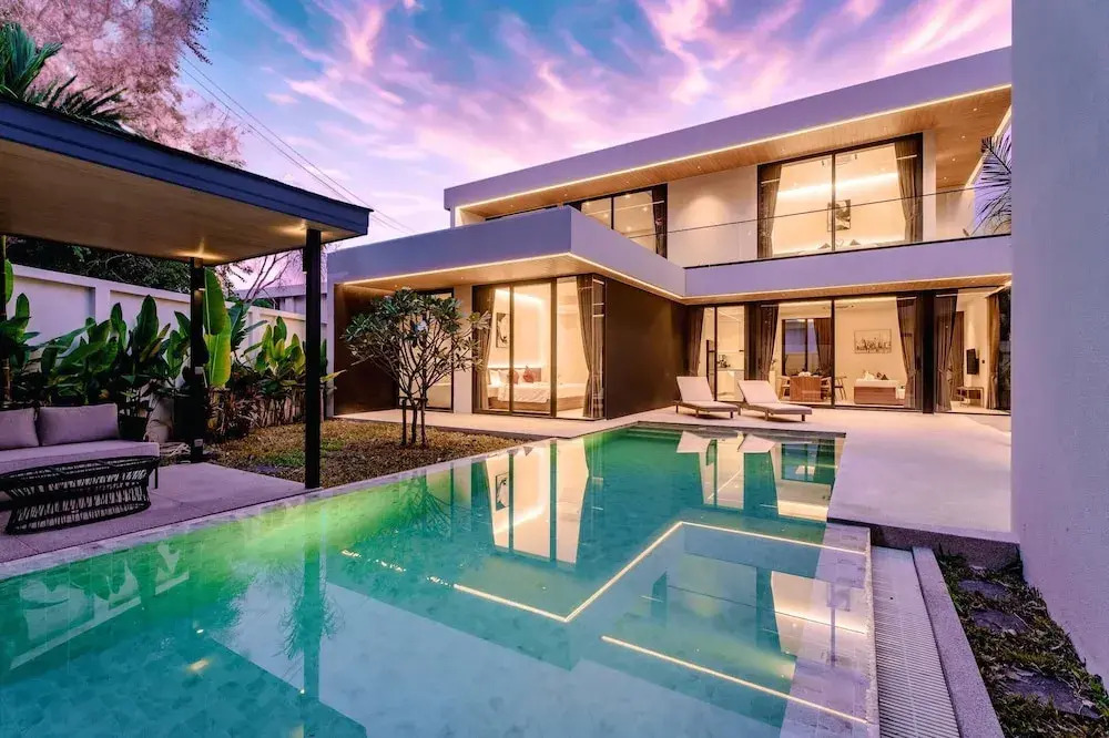 Aileen Layan Villa 6 4BR Forest 2 Minutes Beach