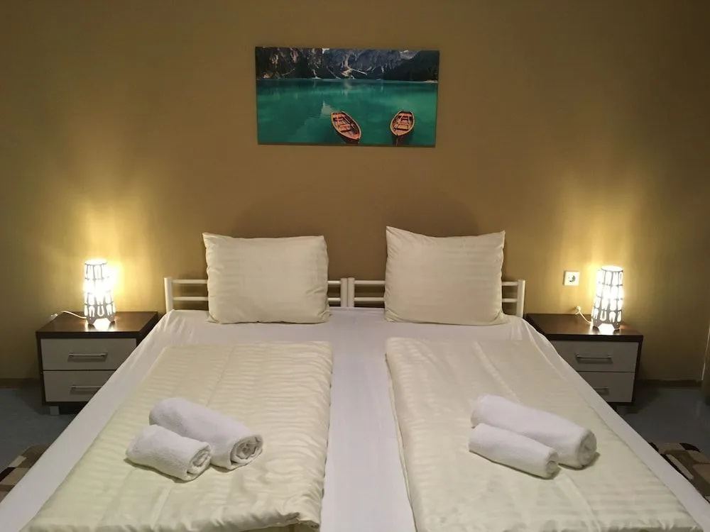 Sportland Inn