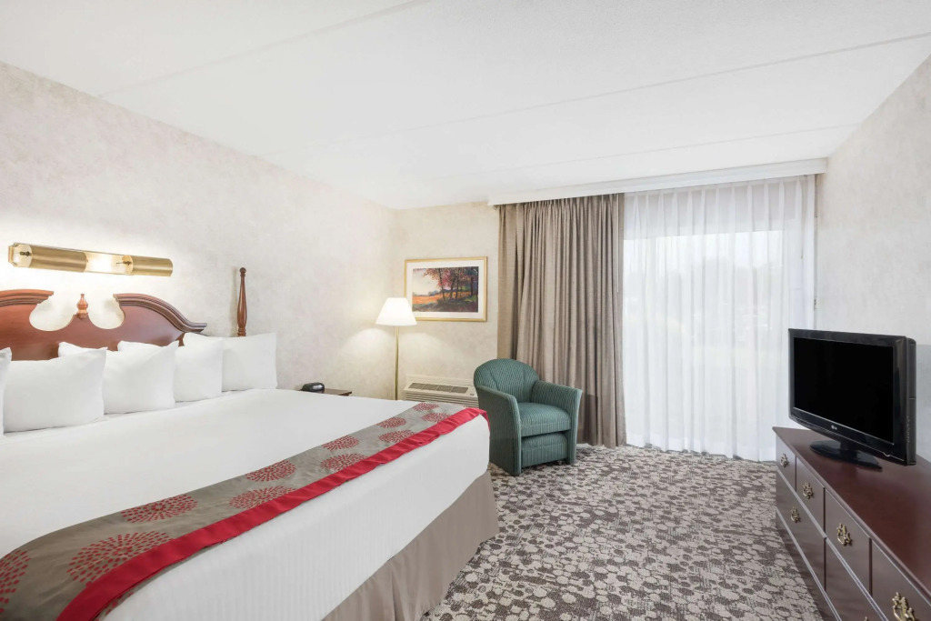 Ramada Plaza by Wyndham Portland