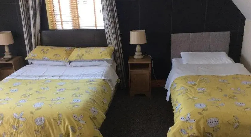 Coach House Suites