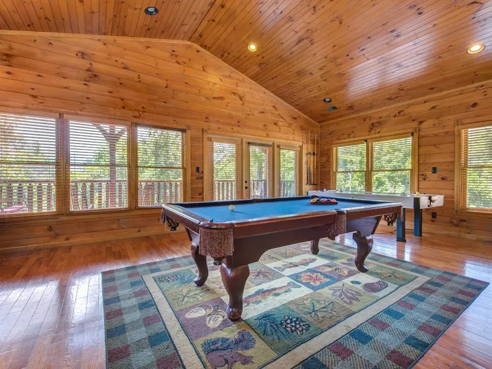 Gatlinburg Majesty by Jackson Mountain Homes
