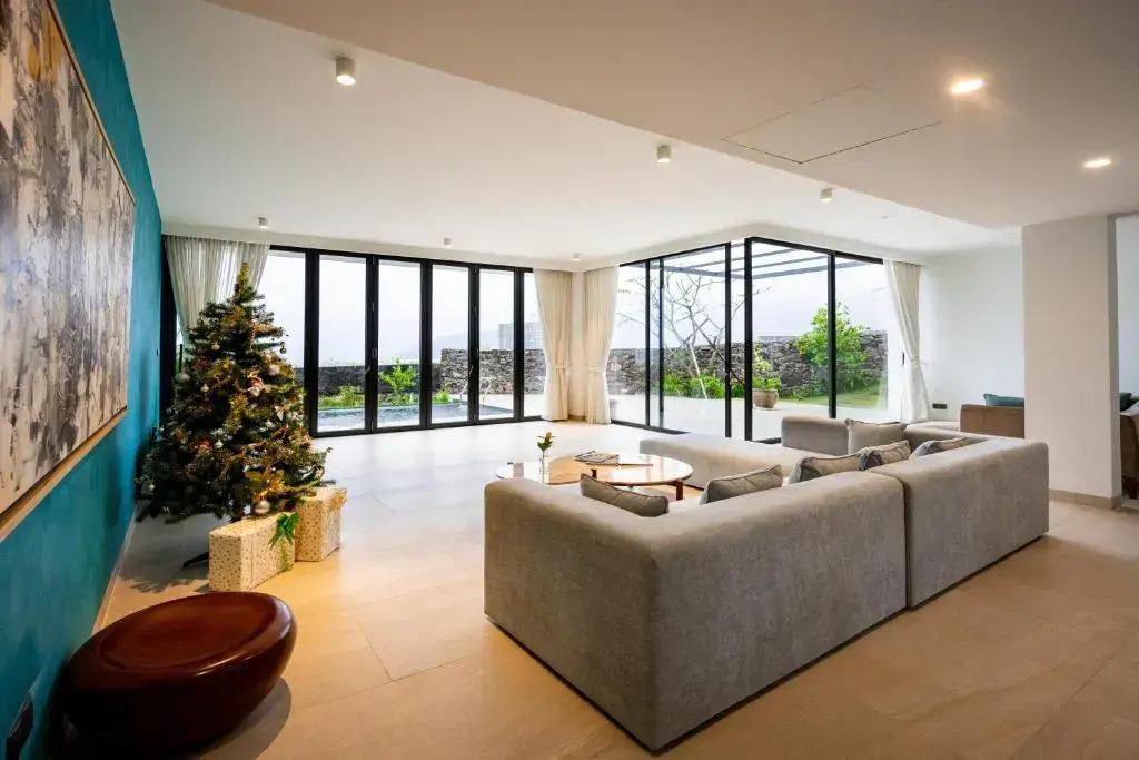 Ocean Front Villa Nha Trang