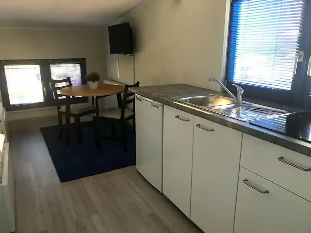Budget Apartments at Niderviller Marina by Kuhnle-Tours