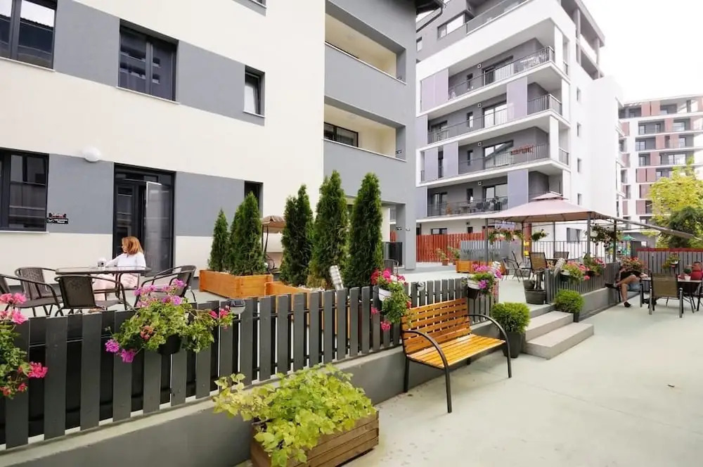 Diamond Aparthotel