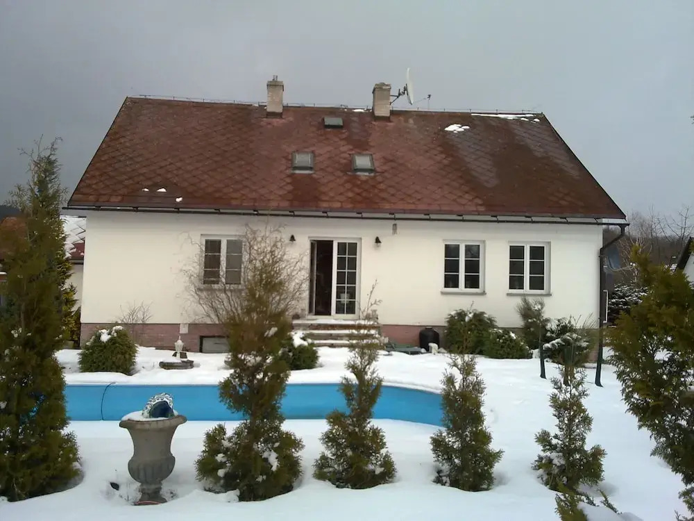 Spacious Holiday Home in Arnultovice With Swimming Pool