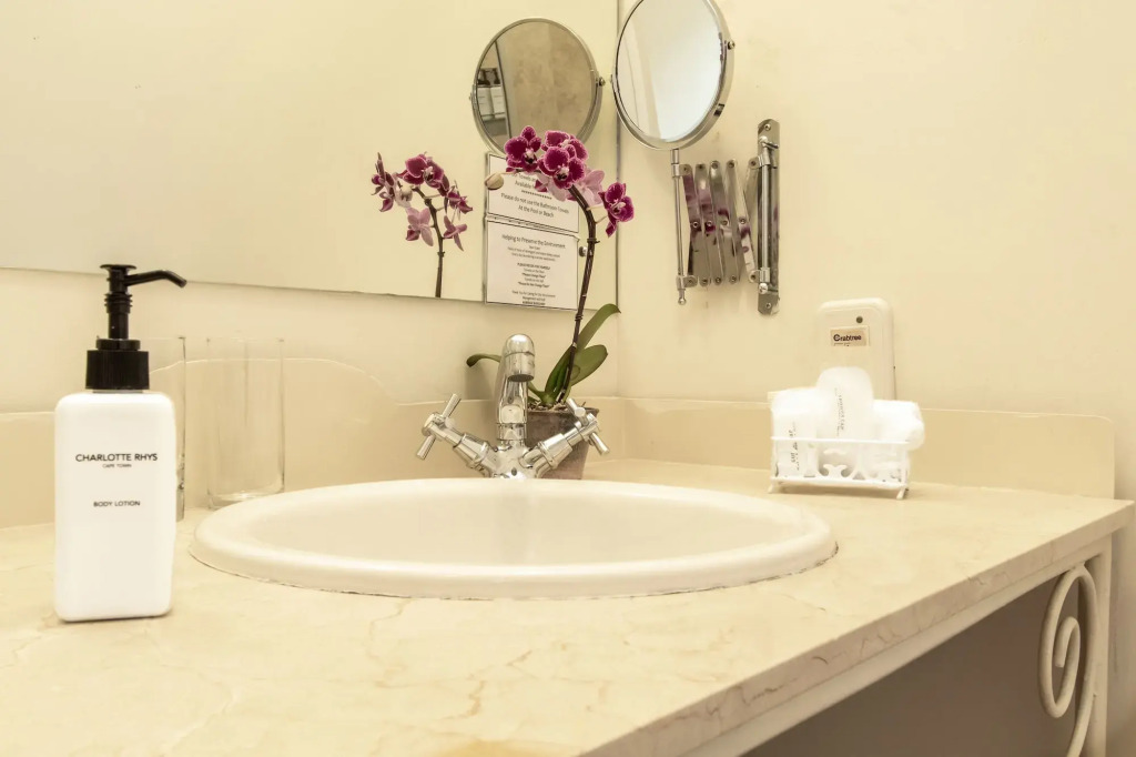 Auberge Burgundy Boutique Hotel & Spa