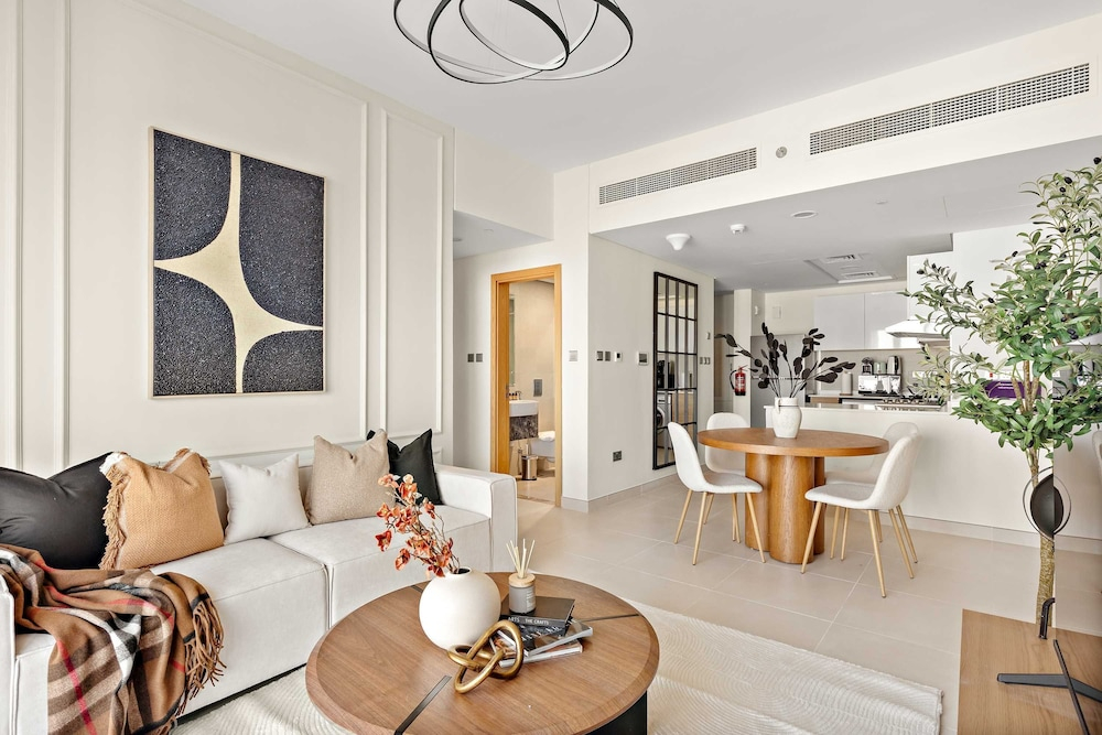 Silkhaus Lavish 3bdr Stay in Radiant Boulevard
