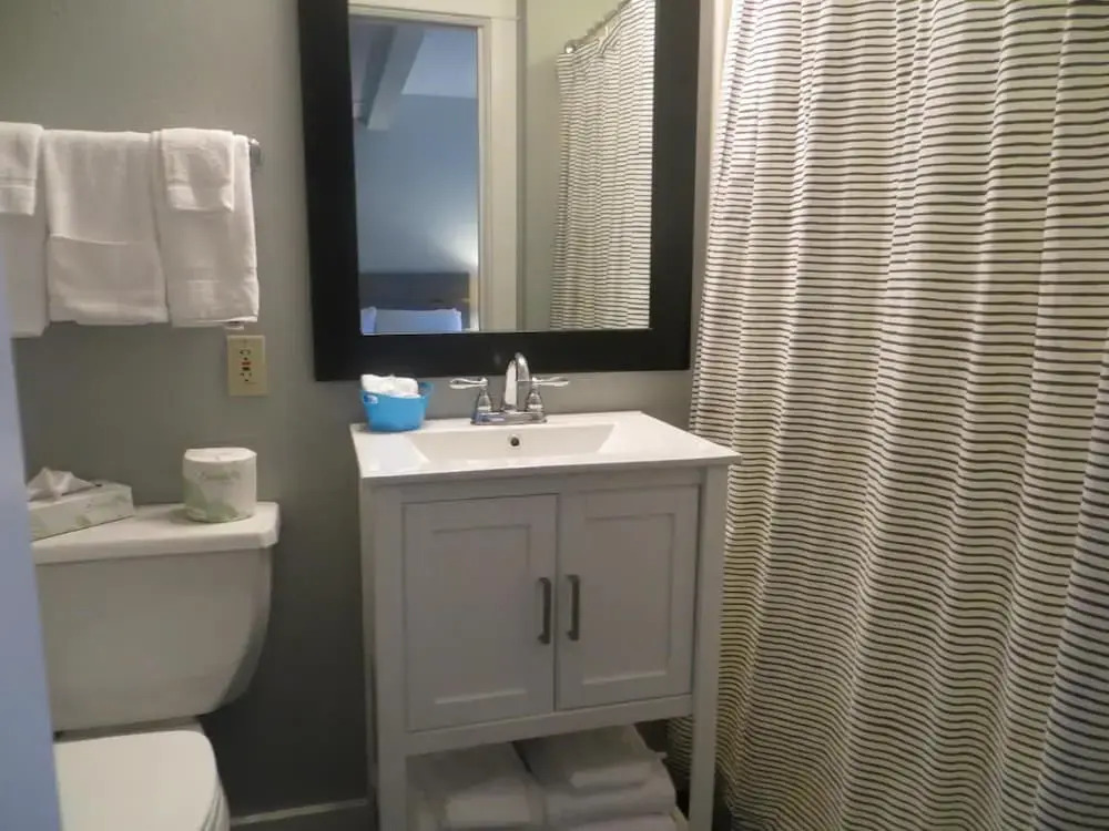 Brio Beach Inn