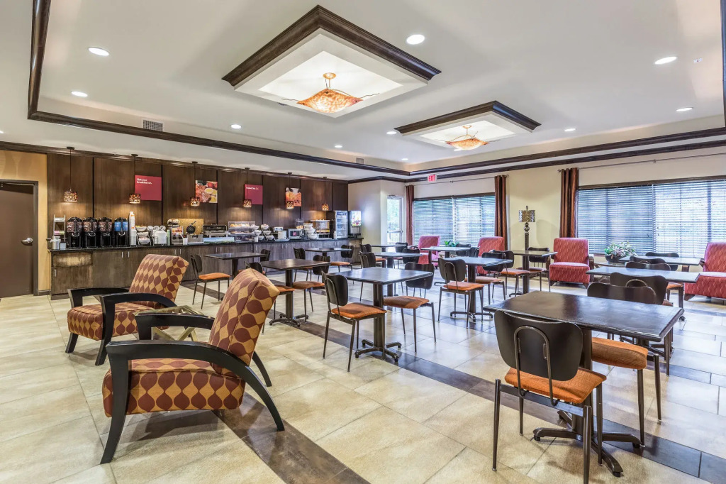 Comfort Suites Alexandria North