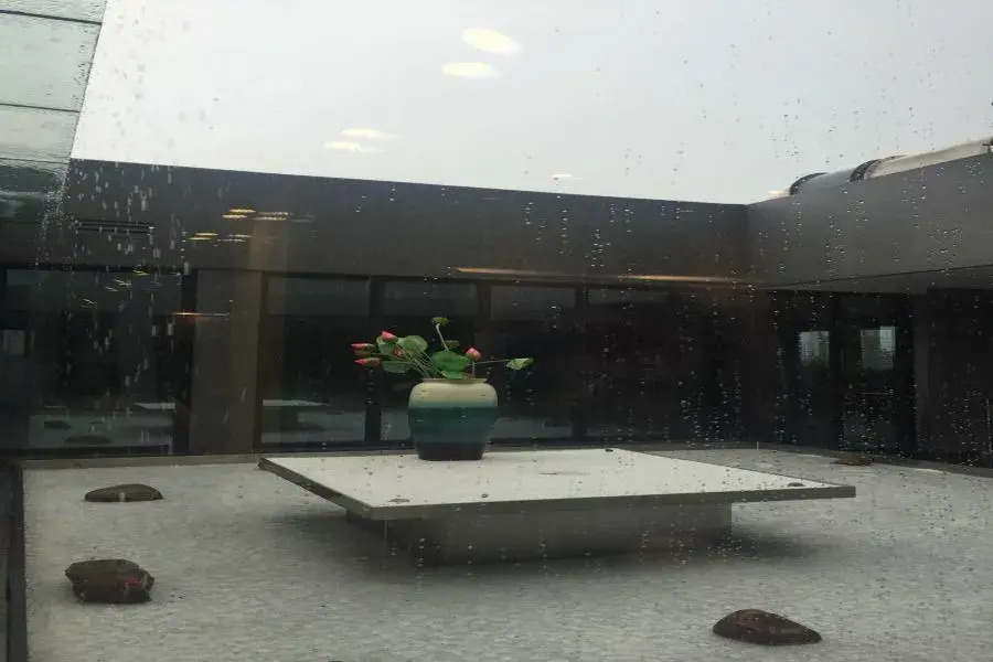 Fengqi Hotel