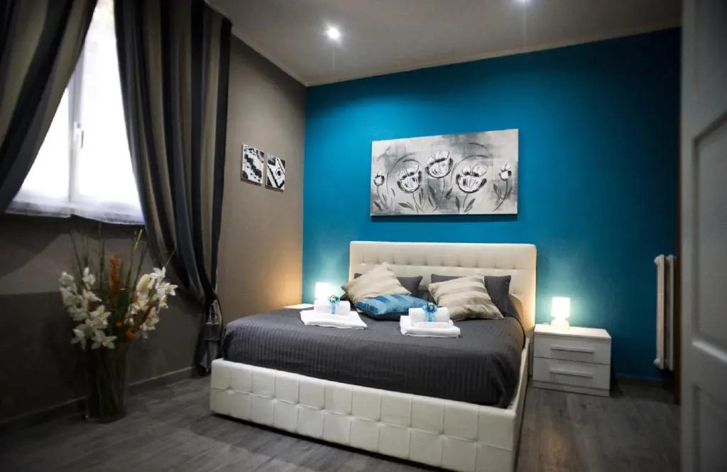 Costantino Secondo Guest House