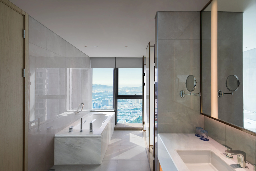 Holiday Inn Express Shenzhen Haiyuan City by IHG