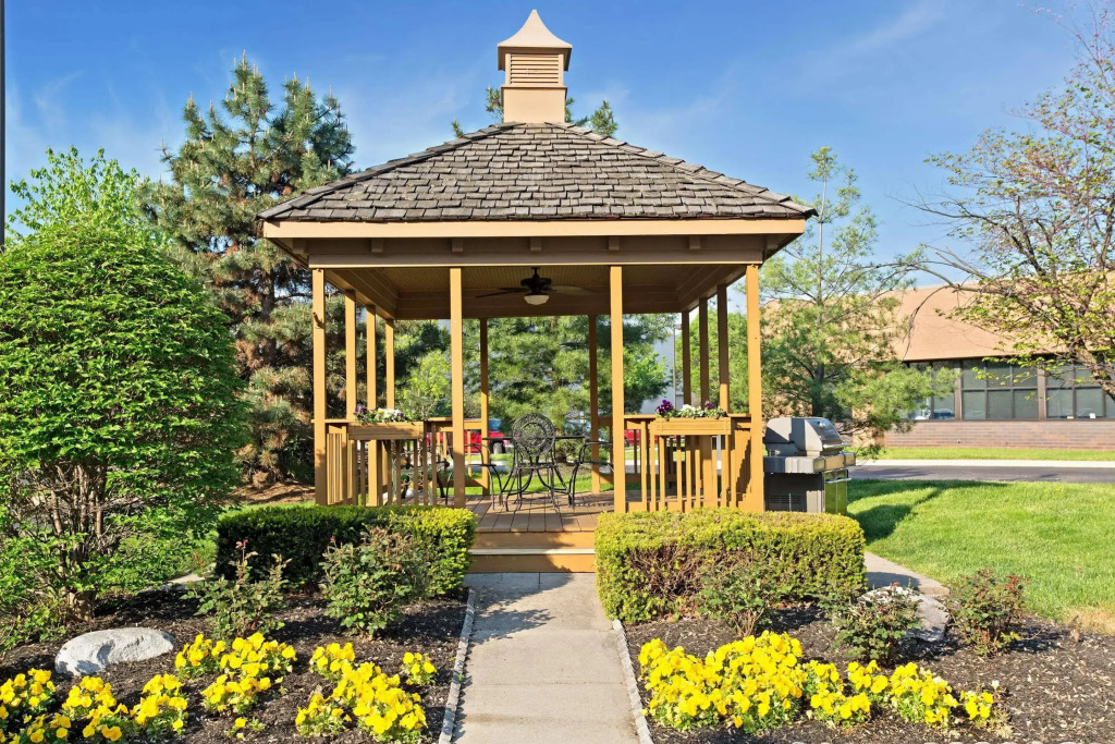 MainStay Suites Cincinnati Blue Ash