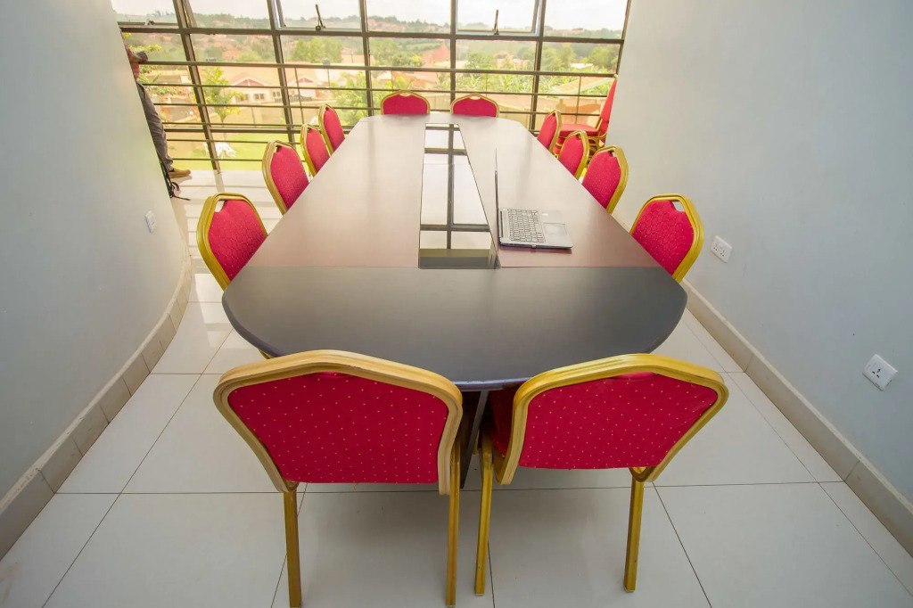 Tesh Hotel