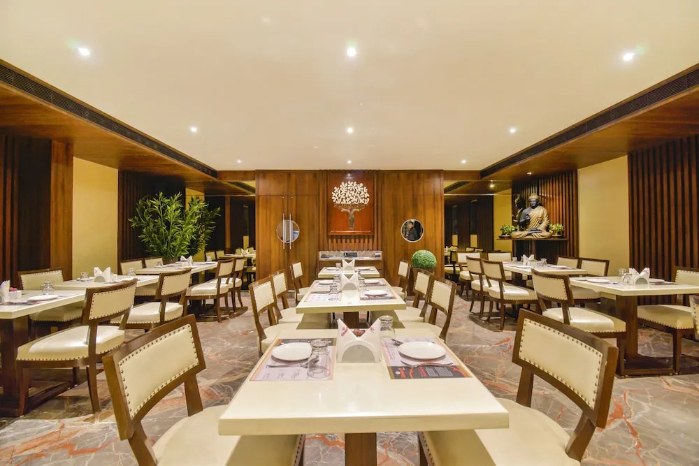 OYO 12360 Hotel Eco Stay