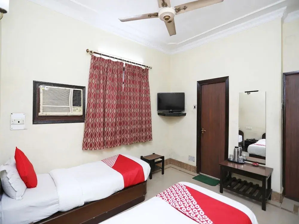 Oyo 44586 Hotel Himalay