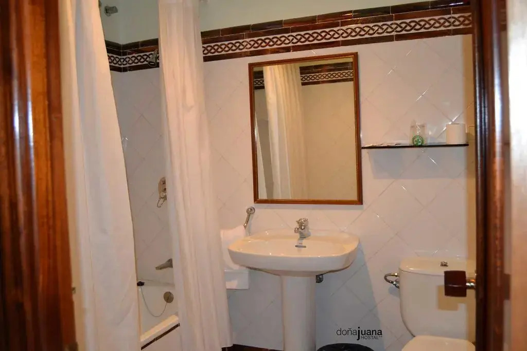 HOSTAL DOÑA JUANA
