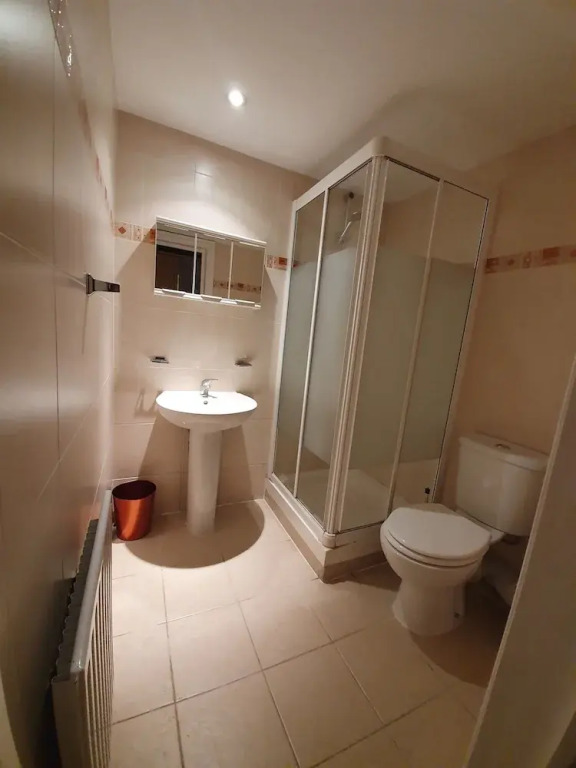 Studio Apartment in South Kensington 17