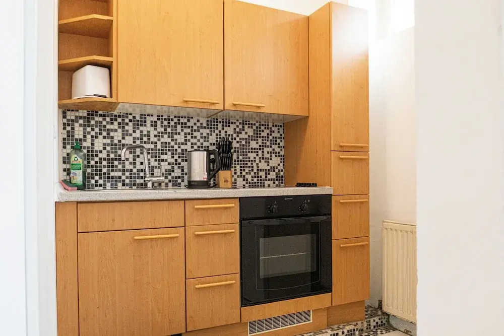 Beautiful 1BR Near Rennweg Belvedere