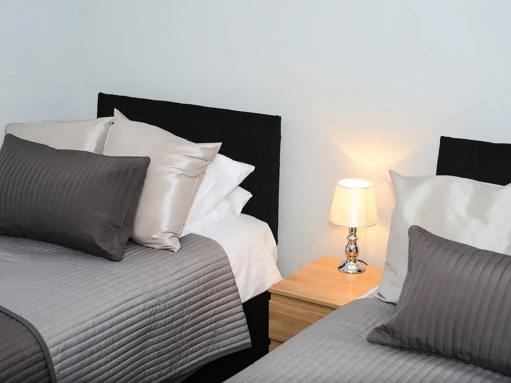 The Cambrian Apartment - Wrexham