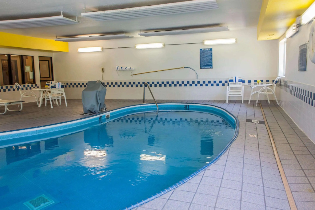 Comfort Suites Peoria I-74