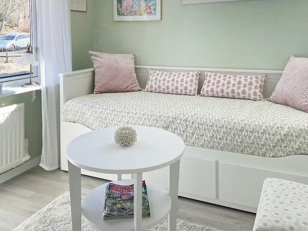 4 Person Holiday Home in Herrljunga-by Traum