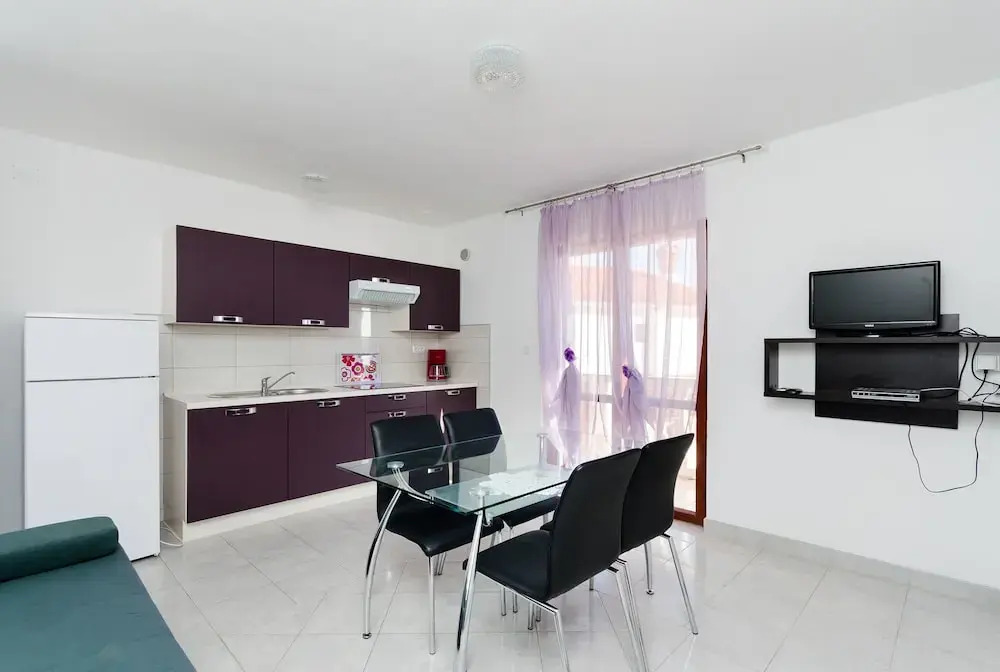 Apartments Dragan