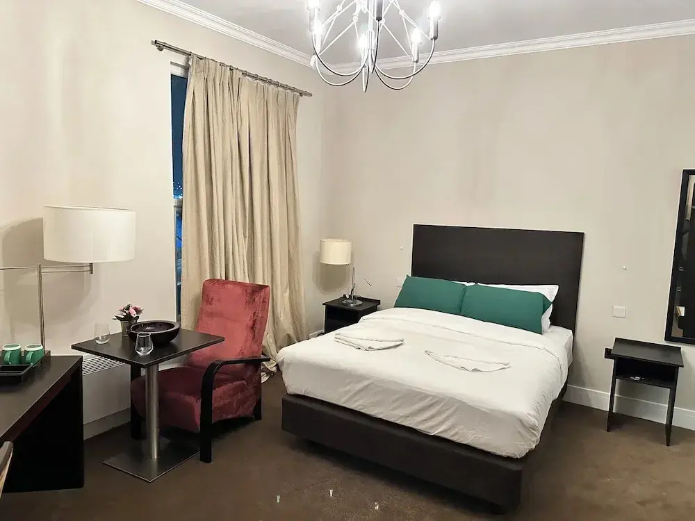 Green Ariana Hotel - near Wembley and central London