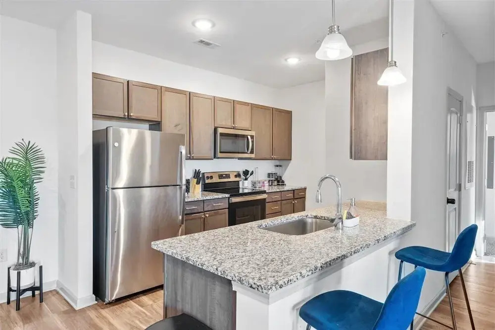 Upscale 2BR Suite Mins Uptown Charlotte