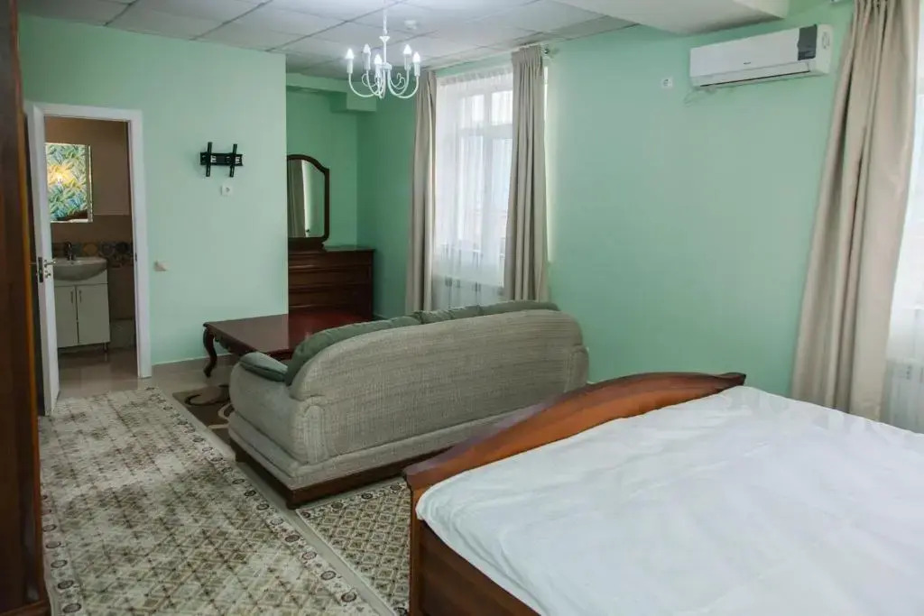 Tal Hotel