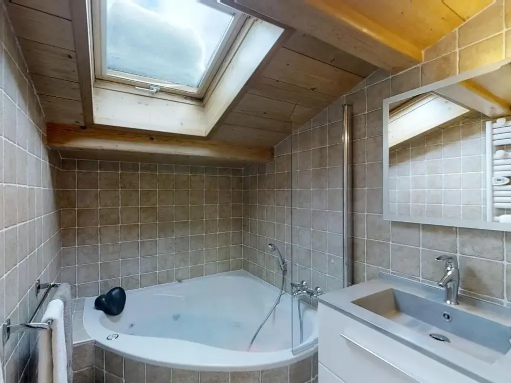 Appartement Le Grand-Bornand, 4 pièces, 7 personnes - FR-1-467-46