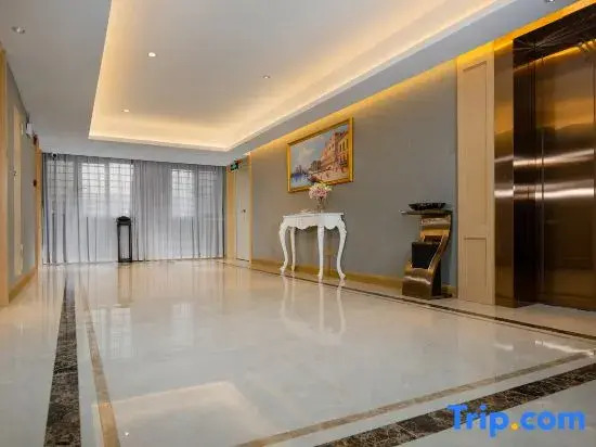 Vienna Hotel (Hezhou Xindu)