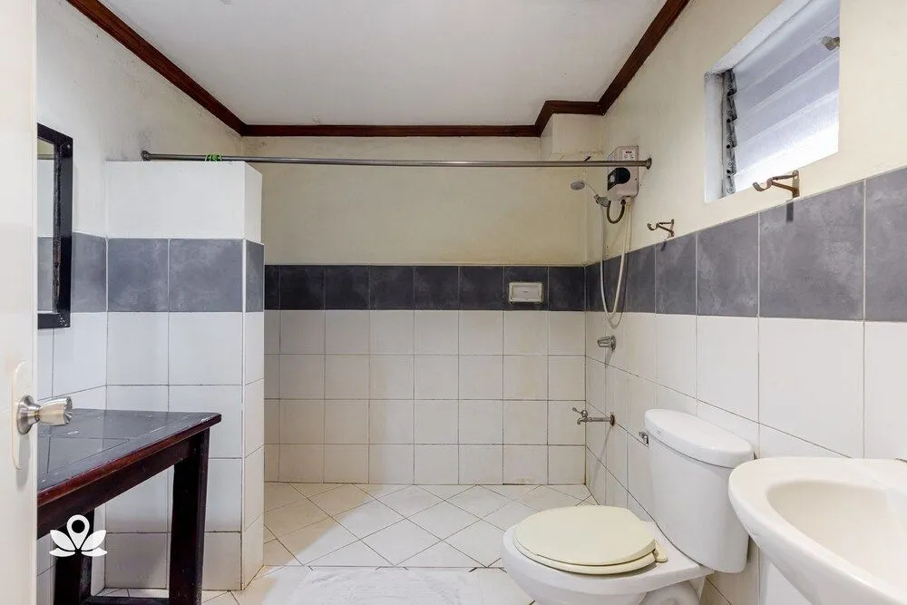 Check Inn Bacolod by RedDoorz