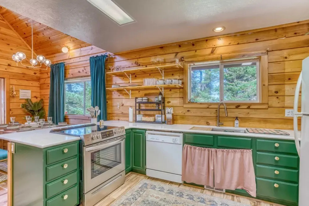 Cabin Cove