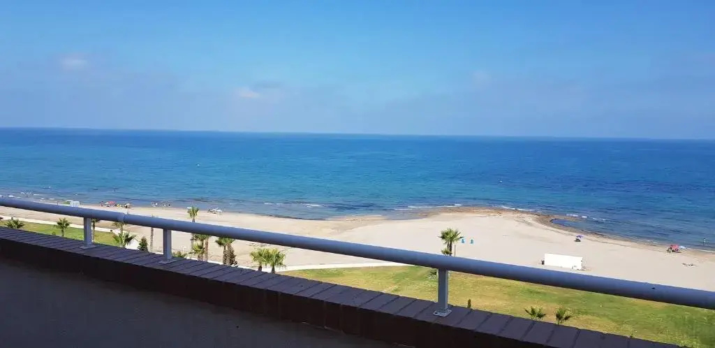 Apartamentos Danesp-Playa de les Amplaries Marina Dor- Frontales al Mar