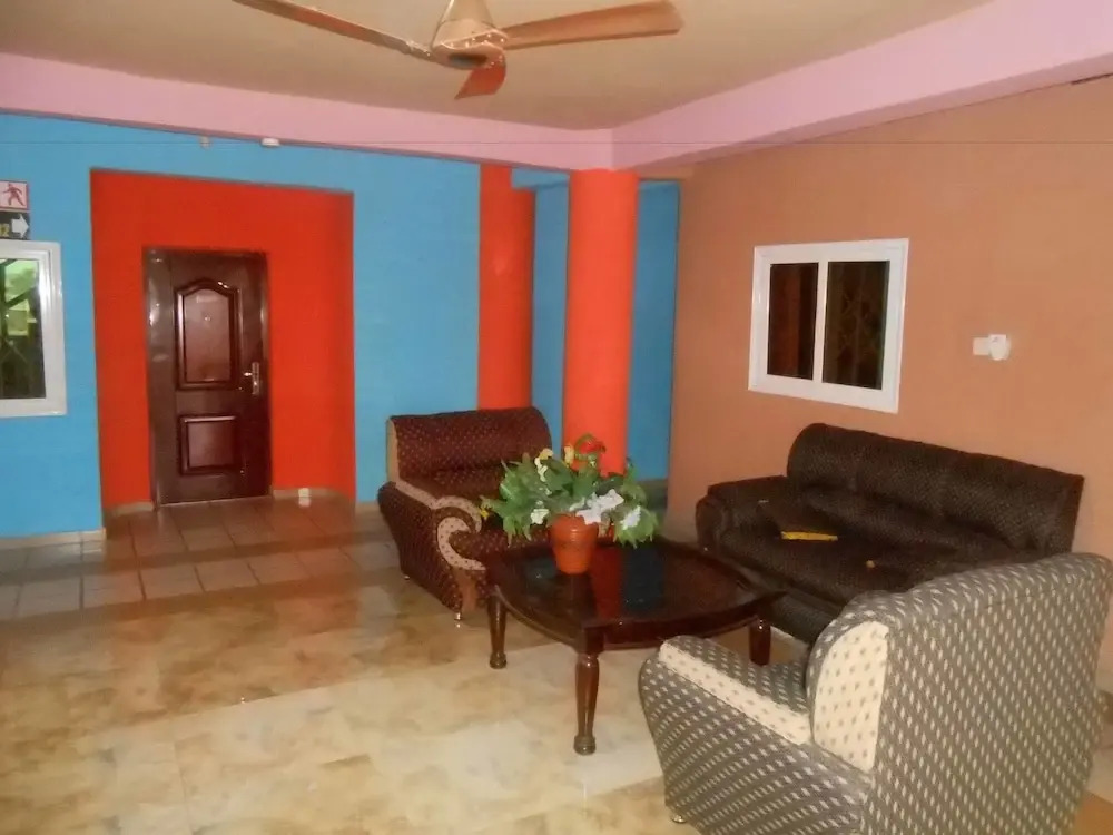 Bineys Hotel