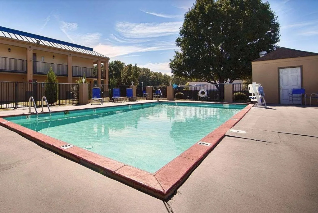 Days Inn Little Rock South