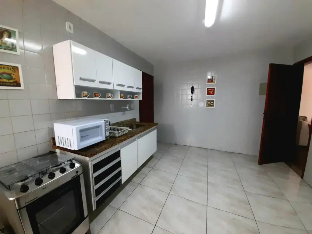 APT Praia do Forte, 140m2 com piscina