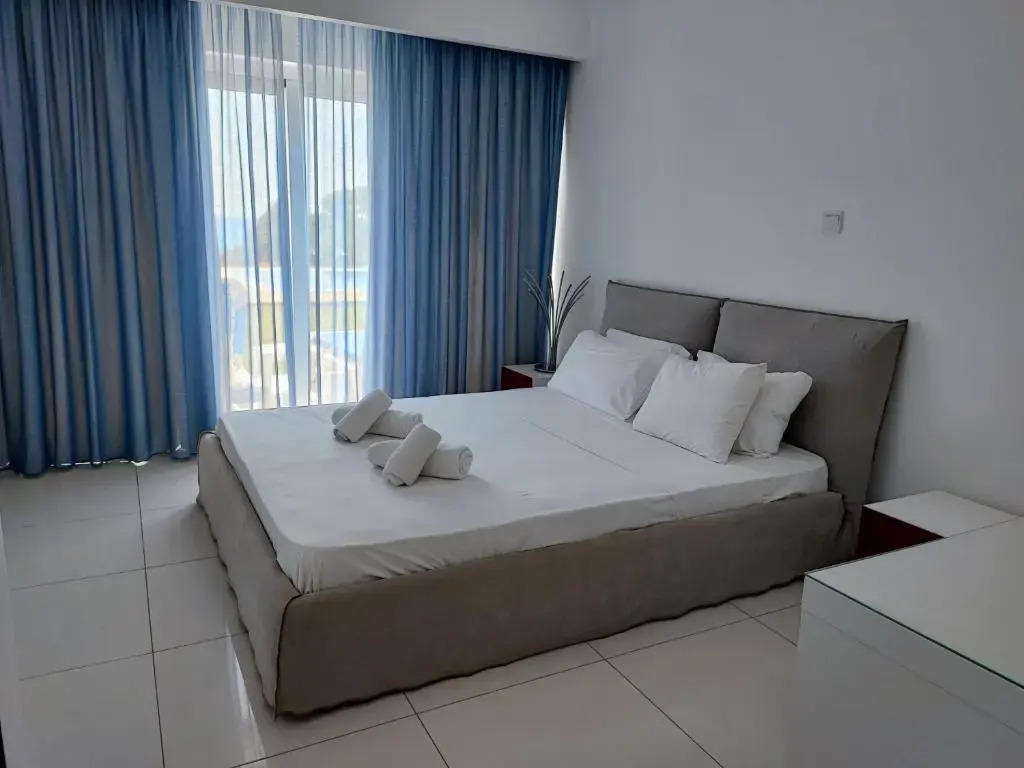Ocean Suites Luxury Apartments