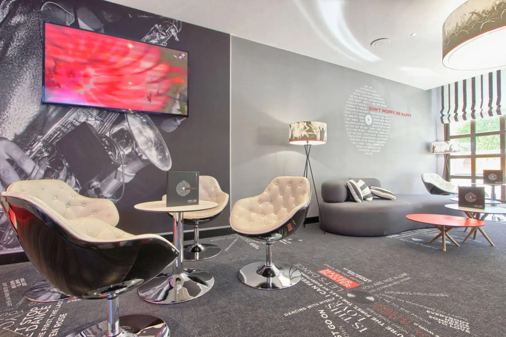 Hotel Inn Design Paris Place ditalie