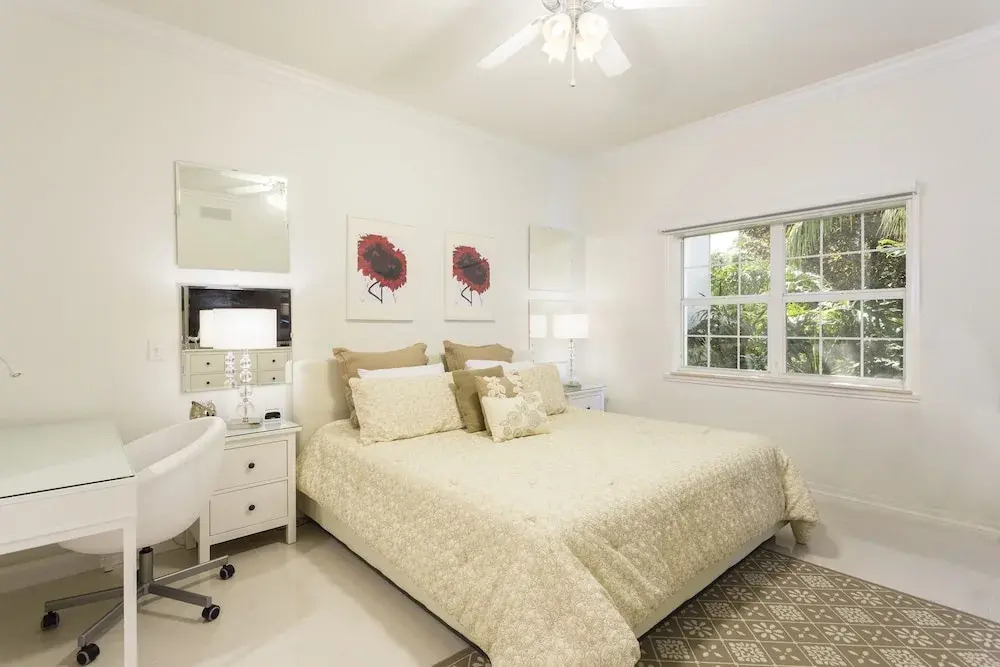 Rvh_265r Whisper Way Contempo 3 Bedroom Condo