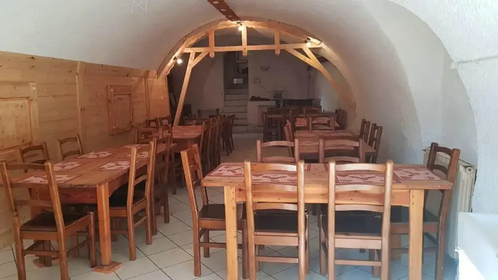 Property with 14 Bedrooms in Vars, with Wonderful Mountain View, Furnished Terrace And Wifi - 2 Km From the Slopes